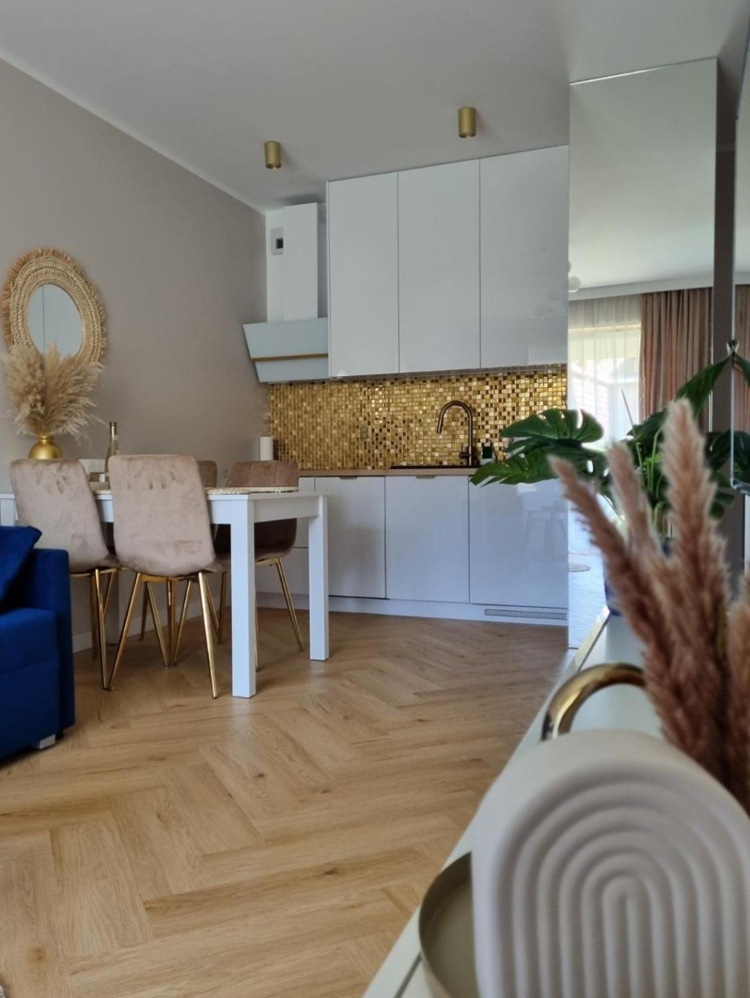 Baltic Waves Resort Baseny Bawialnia Silownia Garaz W Cenie Miedzyzdroje Ngoại thất bức ảnh